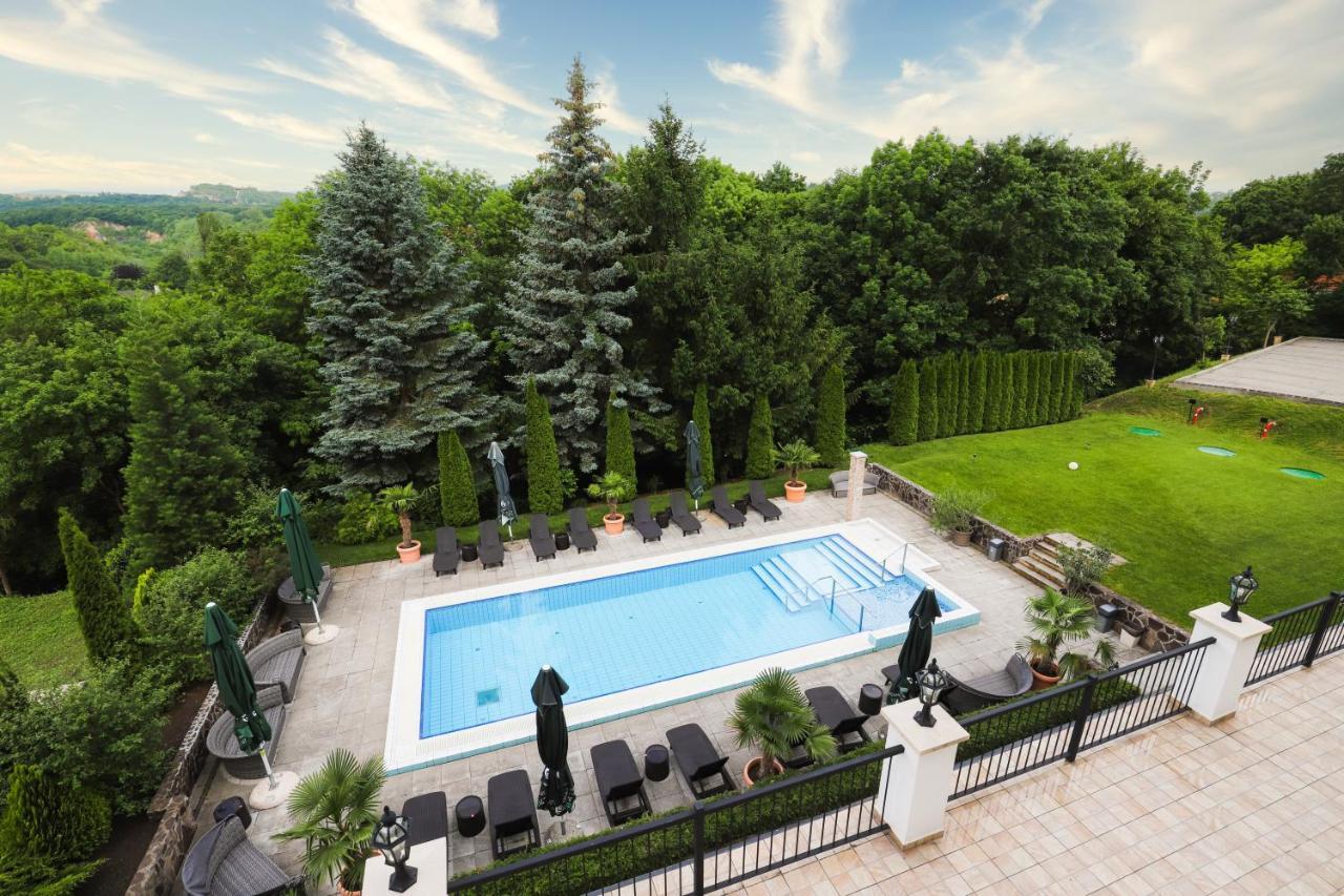 Calimbra Wellness Hotel Superior Miskolc Buitenkant foto